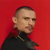 Від драми до гумору: зірка «Холостяка» зняв вірусне відео з рожевими кросівками